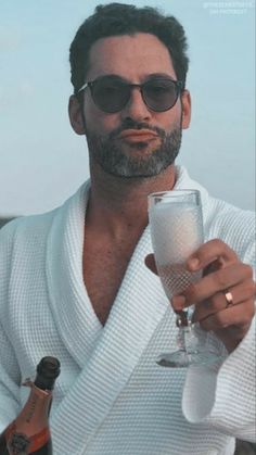 Stéphanie B.🇫🇷☮🌈🎸✏💝🎶🦄💜🤗🍾🐰🎈🌞 tweet media