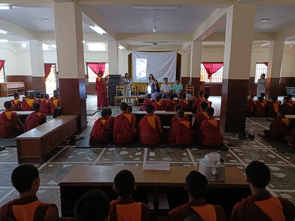 npBritish's tweet photo. BritishCouncil & WildlifeConservation produced "Prakiti & Punte Talk Climate Change" animation film was screened by 200students at the JyovoKadampaSchool
The film was used as an #EducationalResource to help understand #ClimateChange in the context of 🇳🇵
🔗https://t.co/GHxwY2nohY https://t.co/ysTeRWMzi9