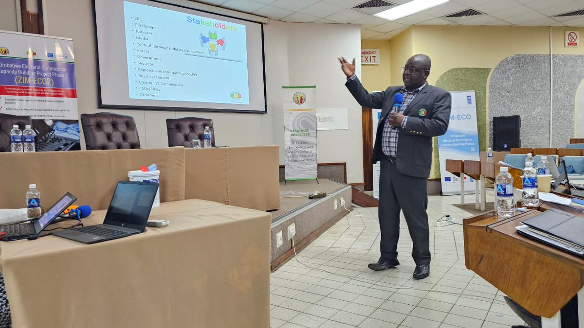 unescoROSA's tweet photo. @ZECzim's principles of an effective electoral system are guided by:
-Conduct of elections by secret ballot
-Based on adult universal suffrage
-#peaceful, feel & fair #elections
@ZECzim implores the #media to share factual, rather than, fake news.
#electionstraining @euinzim https://t.co/L0OYjhf0C0