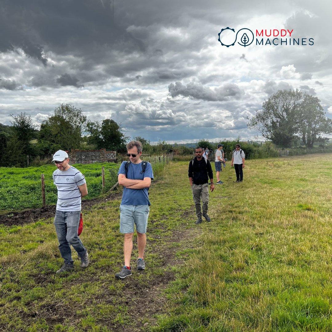 MuddyMachines's tweet photo. 🌳Enjoying the countryside is something that brings our team together, here's some snaps from our most recent Muddy Machines team walk. ☁
#countrysidewalks #walkingrecommendations #teamdayout https://t.co/zpDoXoc6oB