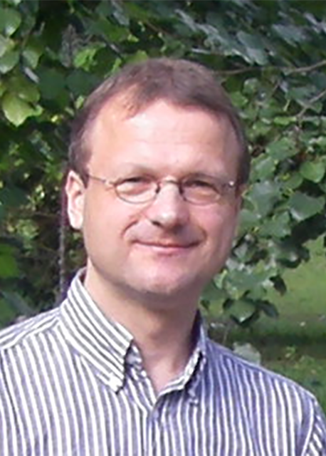ESB 2025 (@esb_2025) on Twitter photo Roland Krรถger Chair in Physics at <a href="/UniofYork/">University of York</a> His research focuses on metal-based nanoparticles for biomedical applications and carbonate and phosphate biominerals such as corals, seashells, dental materials and bone using a range of characterisation techniques. Hear more in Sept! Roland Krรถger Chair in Physics at <a href="/UniofYork/">University of York</a> His research focuses on metal-based nanoparticles for biomedical applications and carbonate and phosphate biominerals such as corals, seashells, dental materials and bone using a range of characterisation techniques. Hear more in Sept!