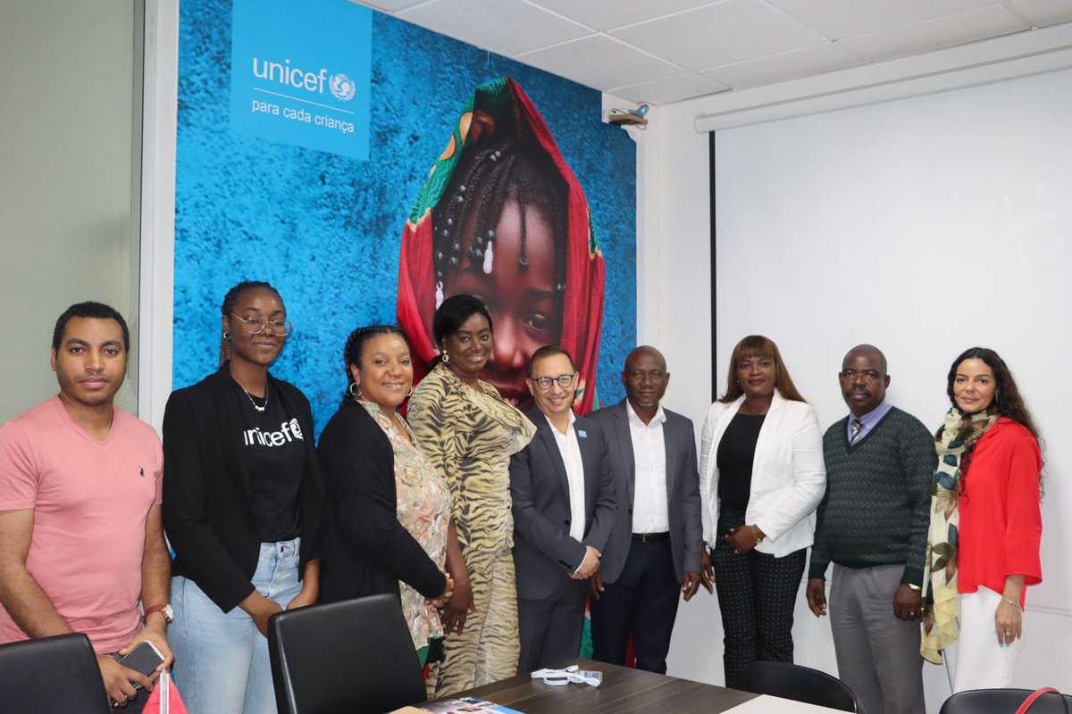 #HappeningNow! <a href="/UNICEFAngola/">UNICEF Angola</a> and the National Council for Social Action - #CNAS initialed today, Friday, 28, in Luanda, the memorandum of understanding to ensure Technical Cooperation in the Multisectoral Coordination of Social Action in #Angola.