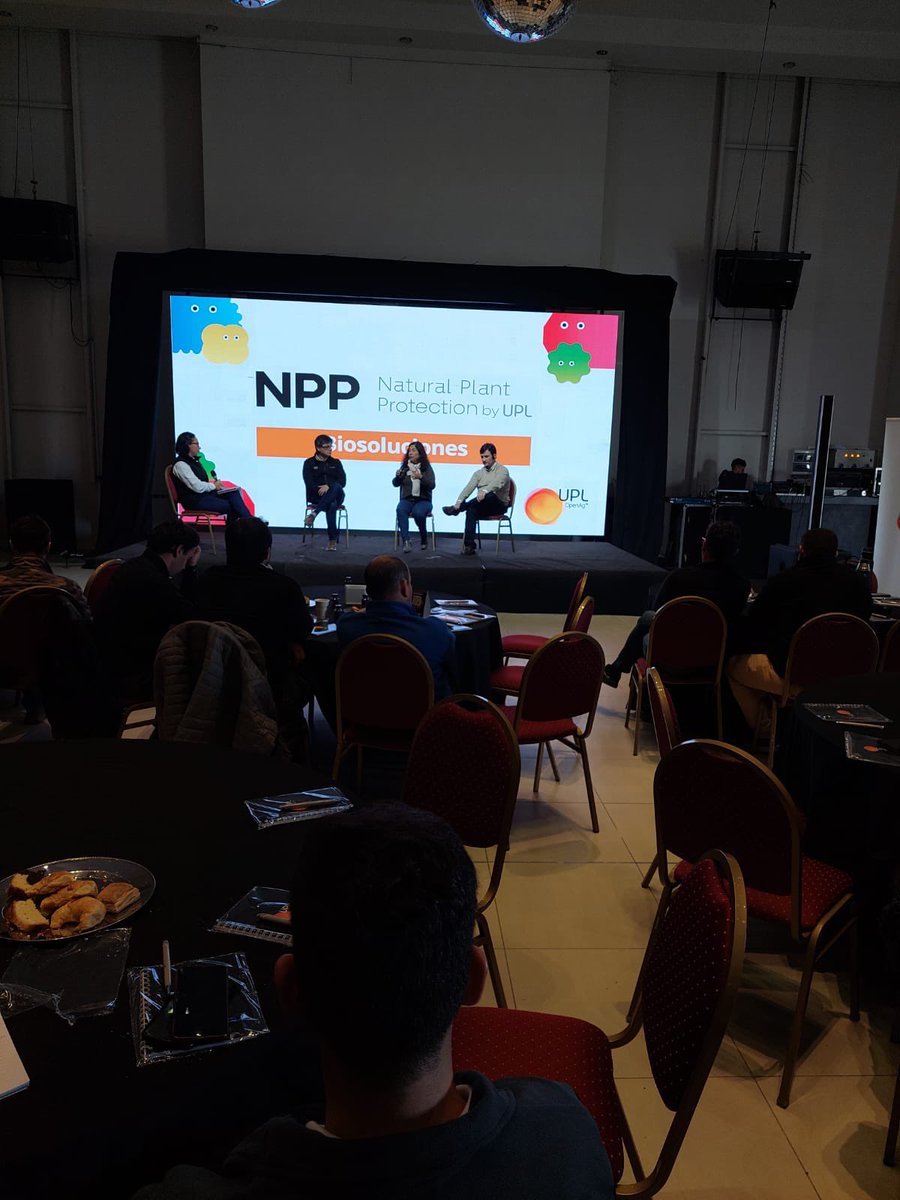UPLArgentina's tweet photo. Así pasaba otro #UPLMeetingPoint en Villa María, Córdoba 🙌🏻✅ ¡G r a c i a s! https://t.co/tYntI2waoC