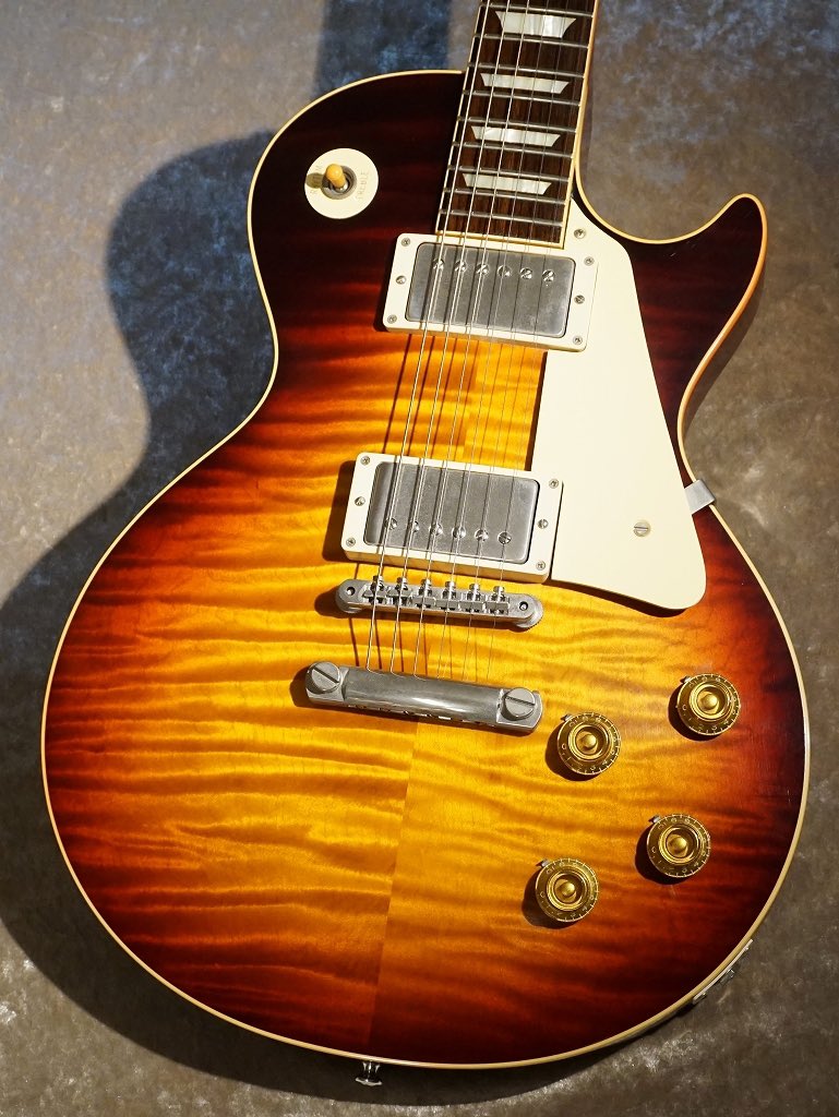 GCLUB_TOKYO's tweet photo. Gibson Custom Shop
True Historic 1959 Les Paul Reissue Vintage Gloss Vintage Dark Burst 2015年製USED
https://t.co/JrzeP8K2MR
#gibson #truehistoric #現地選定品 https://t.co/Cpe2pffnUS