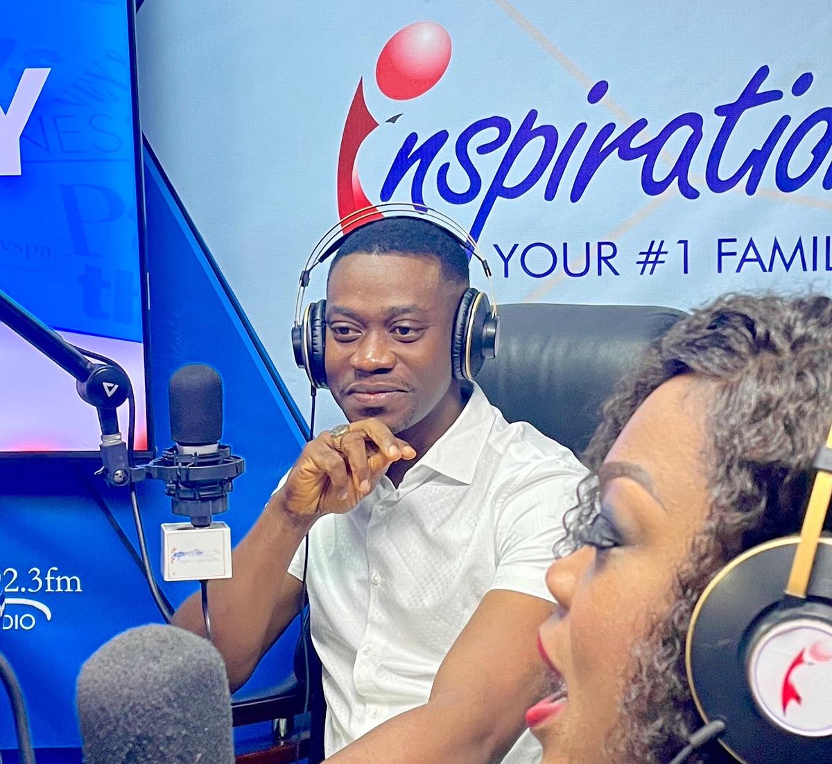 IFM923's tweet photo. 🎙️ Lights, Camera, Action! 🎬 ✨

Had a blast with Renowned actor, Lateef Adedimeji and Filmmaker, Lady Laide on the Breakfast Jam this morning! 

#hotellabamba #lateefadedimeji #ladylaide #ladylaidefilms #nollywood #nigerianmovies #funnymovie #entertainment #Yourno1familyradio https://t.co/TNwYF6VKeH