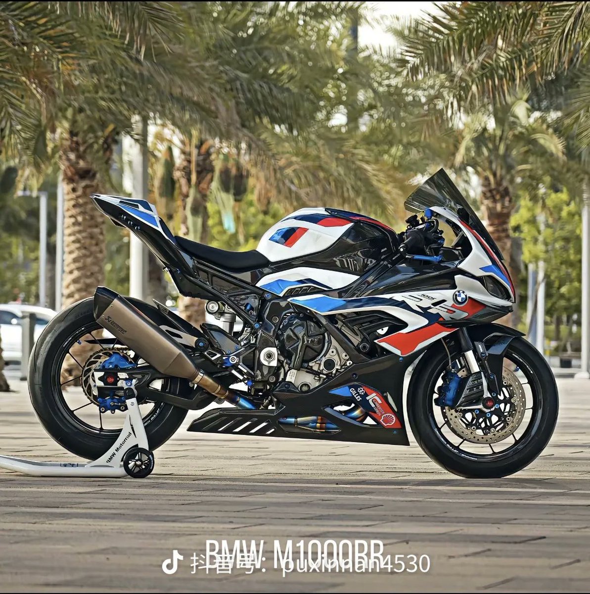 Jiahung0107's tweet photo. @MoreMotorcycles https://t.co/IqlNZiHAeX
