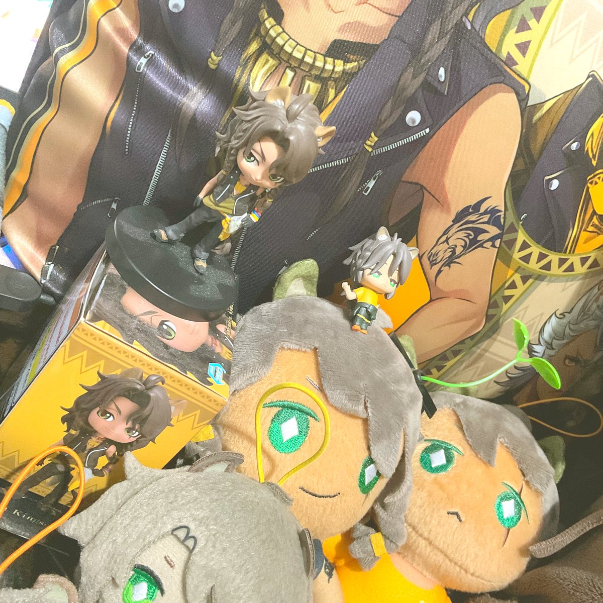 toribon17's tweet photo. 🧡🦁♕𝓗𝓪𝓹𝓹𝔂 𝓑𝓲𝓻𝓽𝓱𝓭𝓪𝔂 𝓛𝓮𝓸𝓷𝓪 𝓚𝓲𝓷𝓰𝓼𝓬𝓱𝓸𝓵𝓪𝓻 ♕🦁🧡

💛𝐇𝐚𝐩𝐩𝐲 𝟗𝟓𝟐 𝐝𝐚𝐲𝐬 𝐭𝐨 𝐮𝐬, 𝐦𝐲 𝐛𝐞𝐥𝐨𝐯𝐞𝐝💛

#レオナキングスカラー #ツイステ #twst #twistedwonderland #leonakingscholar #レオナ・キングスカラー誕生祭2023 #レオナキングスカラー誕生祭2023 https://t.co/jEMxrLJGAt