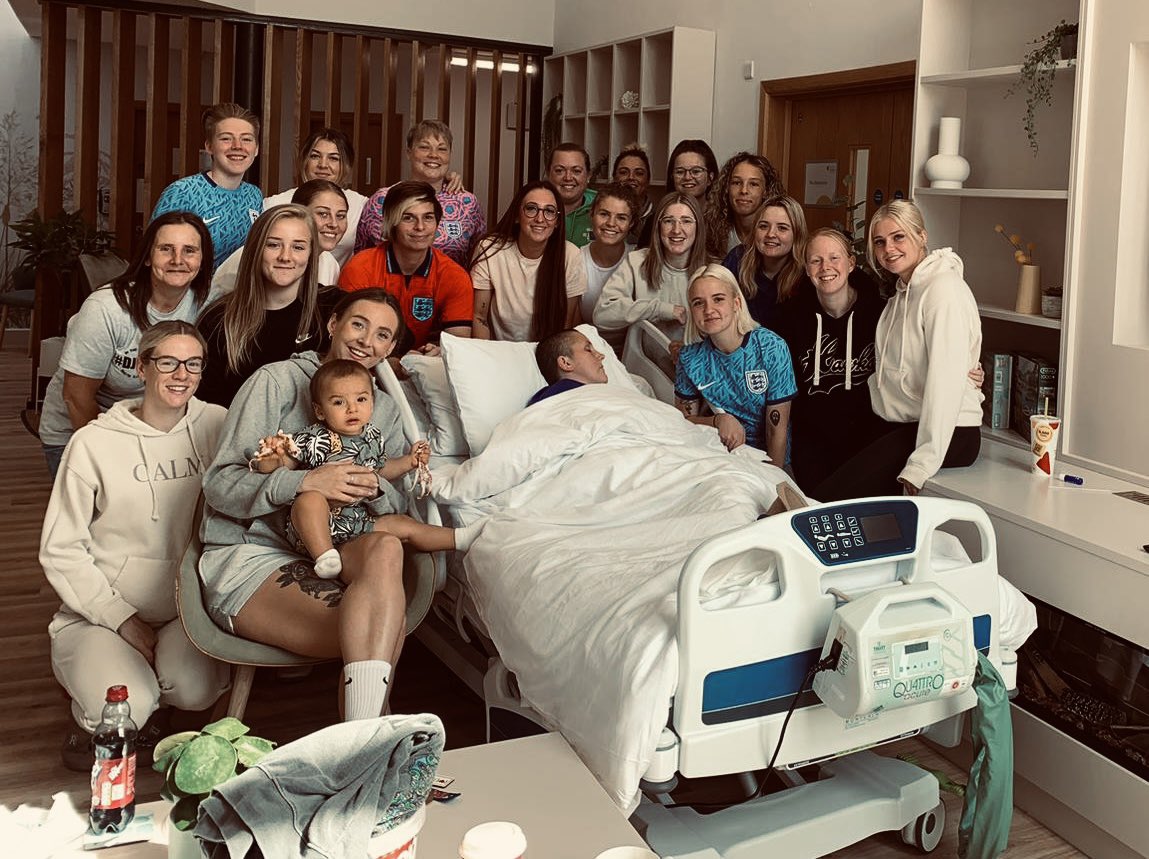 shifnalladies's tweet photo. Only one person we all wanna watch the game with ❤️❤️❤️
Thank you Severn Hospice for allowing us to be with Danni xxx https://t.co/jZSWLM9wLU