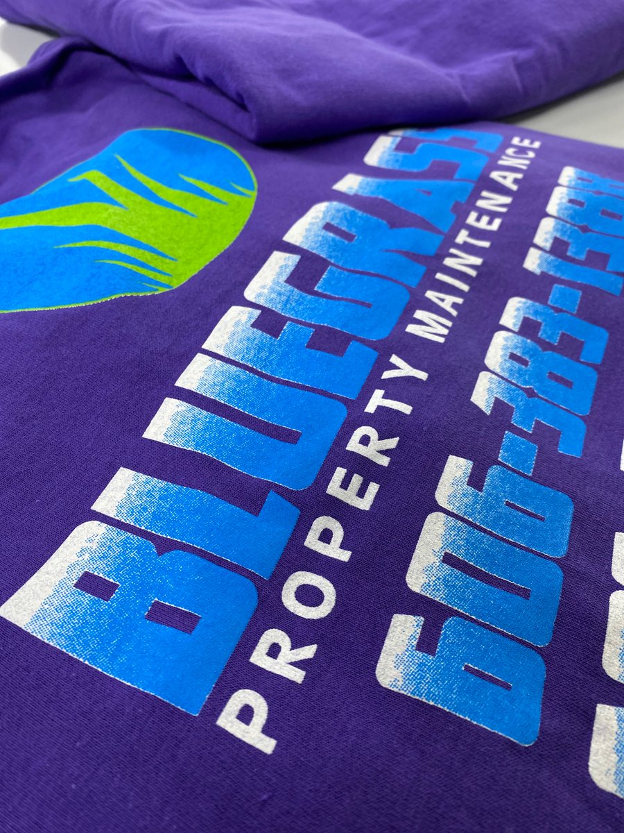 MagicMonograms's tweet image. Check out these sweet Port &amp;amp; Company 50/50 tees for Bluegrass Property Maintenance. It was thought getting that color fade in there, but our graphics guys &amp;amp; screen-printers are dang good! 
.
.
#LogoUp #ScreenPrintShop #Screenprinting #screenprint