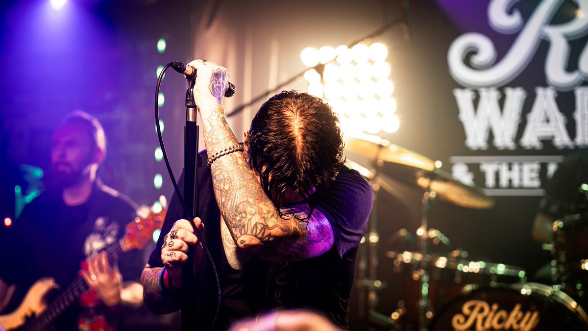 Amazing Energy from start to finish. Hot!Hot!Hot! <a href="/rickywarwick/">RICKY WARWICK 🍀</a> <a href="/TheWaterloo_BPL/">Waterloo Music Bar</a>  📸 by me