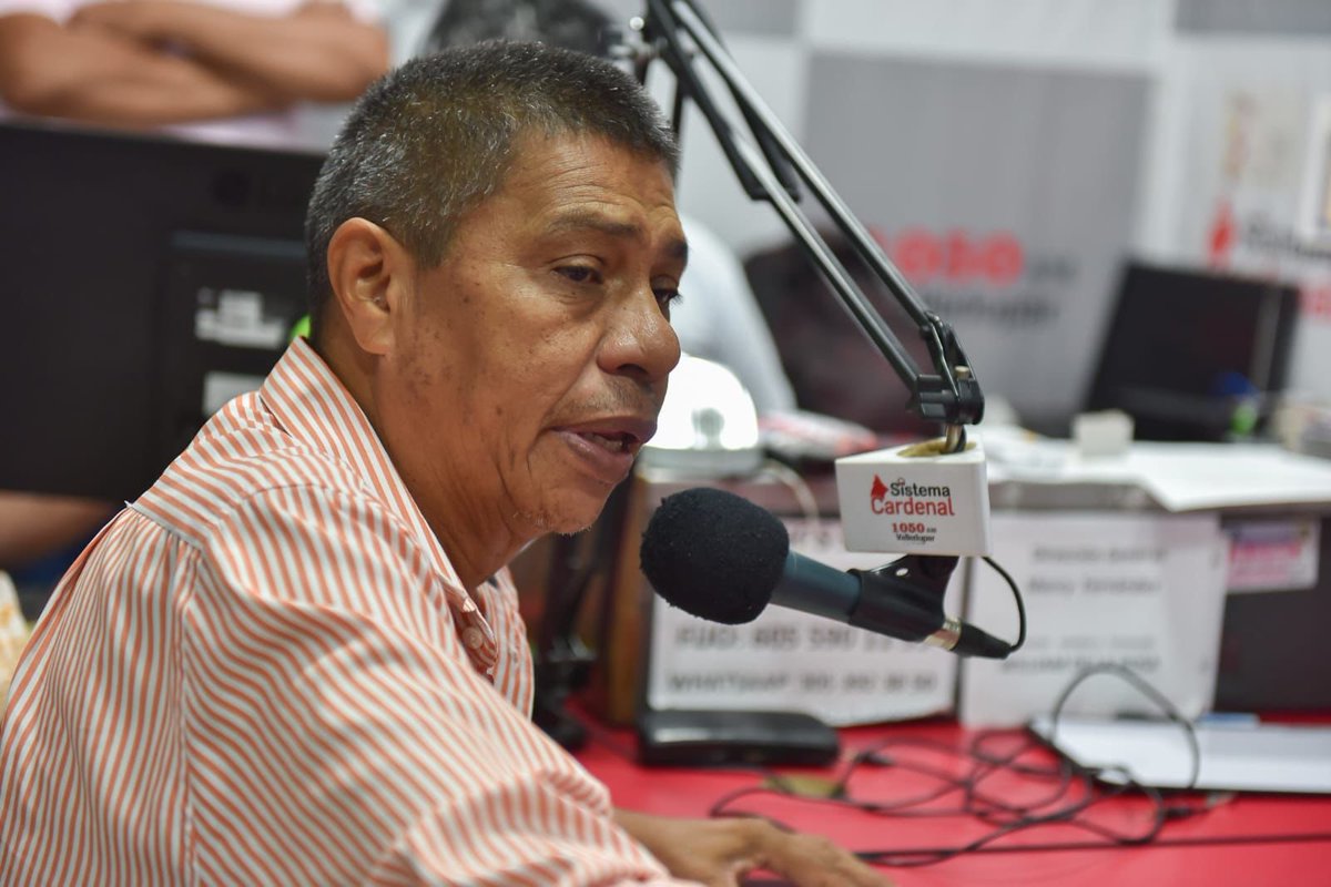 elviamilenasd's tweet photo. #EnMarcha iniciamos este viernes desde @CardenalStereo , hablando de propuestas e iniciativas que seguirán llevando al Cesar por el camino de progreso. https://t.co/NfrYraSkei