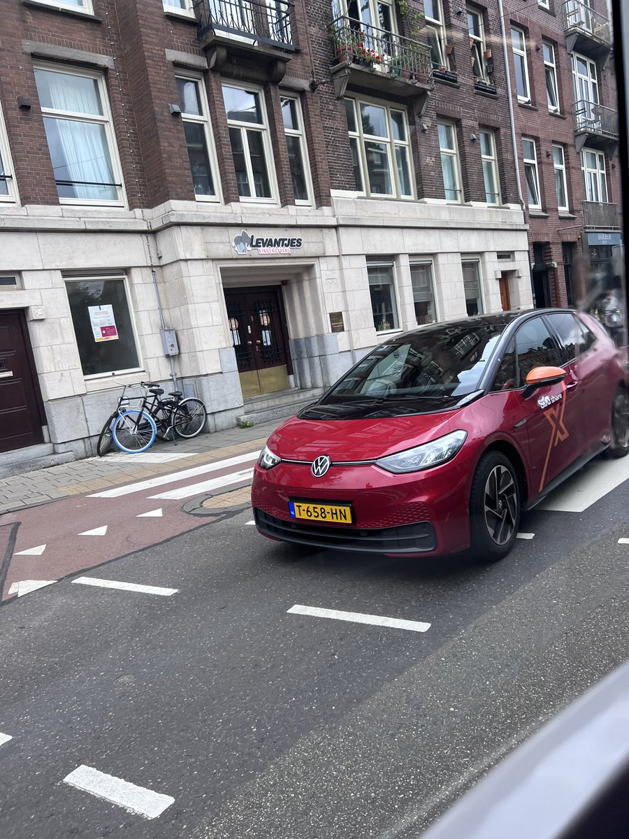 electricfelix's tweet photo. SIXT added new vehicles to the Amsterdam fleet and they’re now “on offer” for 200km/24h for €99 would you? ⚡️⚡️⚡️
#amsterdamelektrisch
#alwaysbesharing https://t.co/rrmunrdnvw