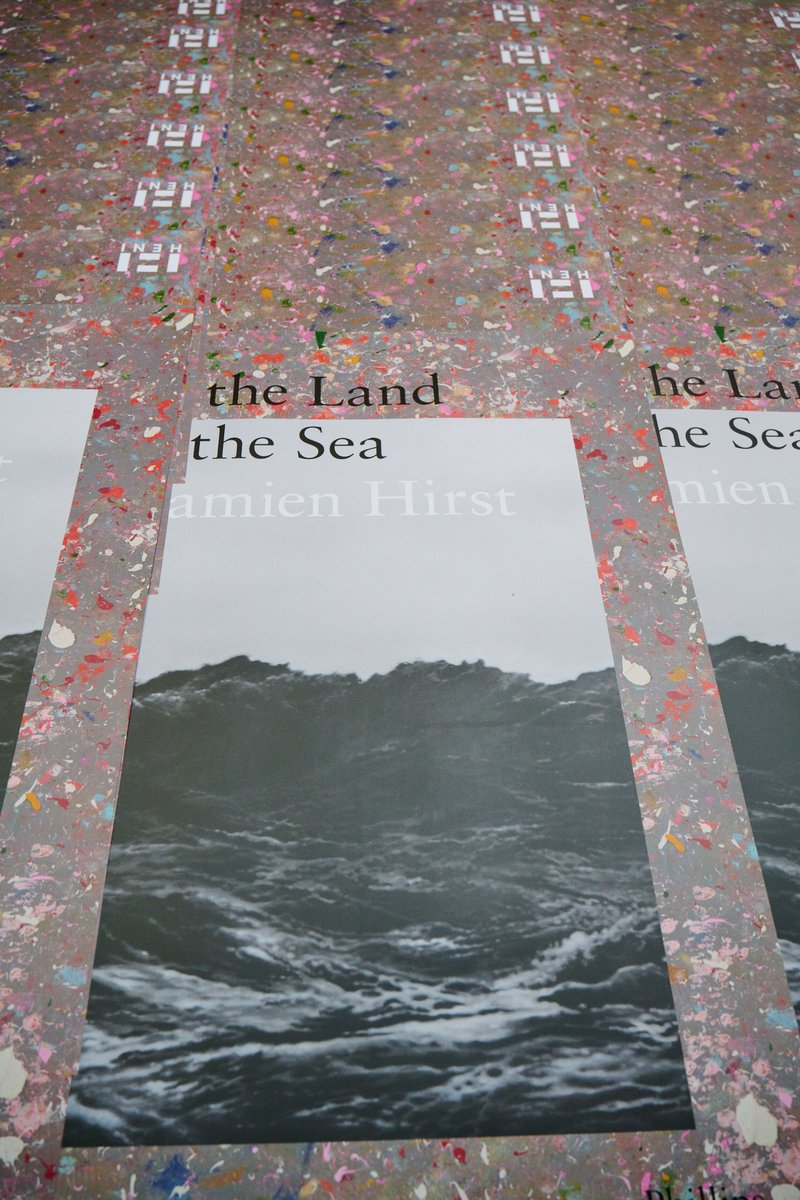 To celebrate <a href="/hirst_official/">Damien Hirst</a> #TheCurrency exchange deadline anniversary, we're giving away #signed #DamienHirst 'Where the Land Meets the Sea' and 'The Currency' #posters on our #Discord!

❓How to enter the competition? keep reading! 👇👇

#HENI #Competition <a href="/hirst_official/">Damien Hirst</a>