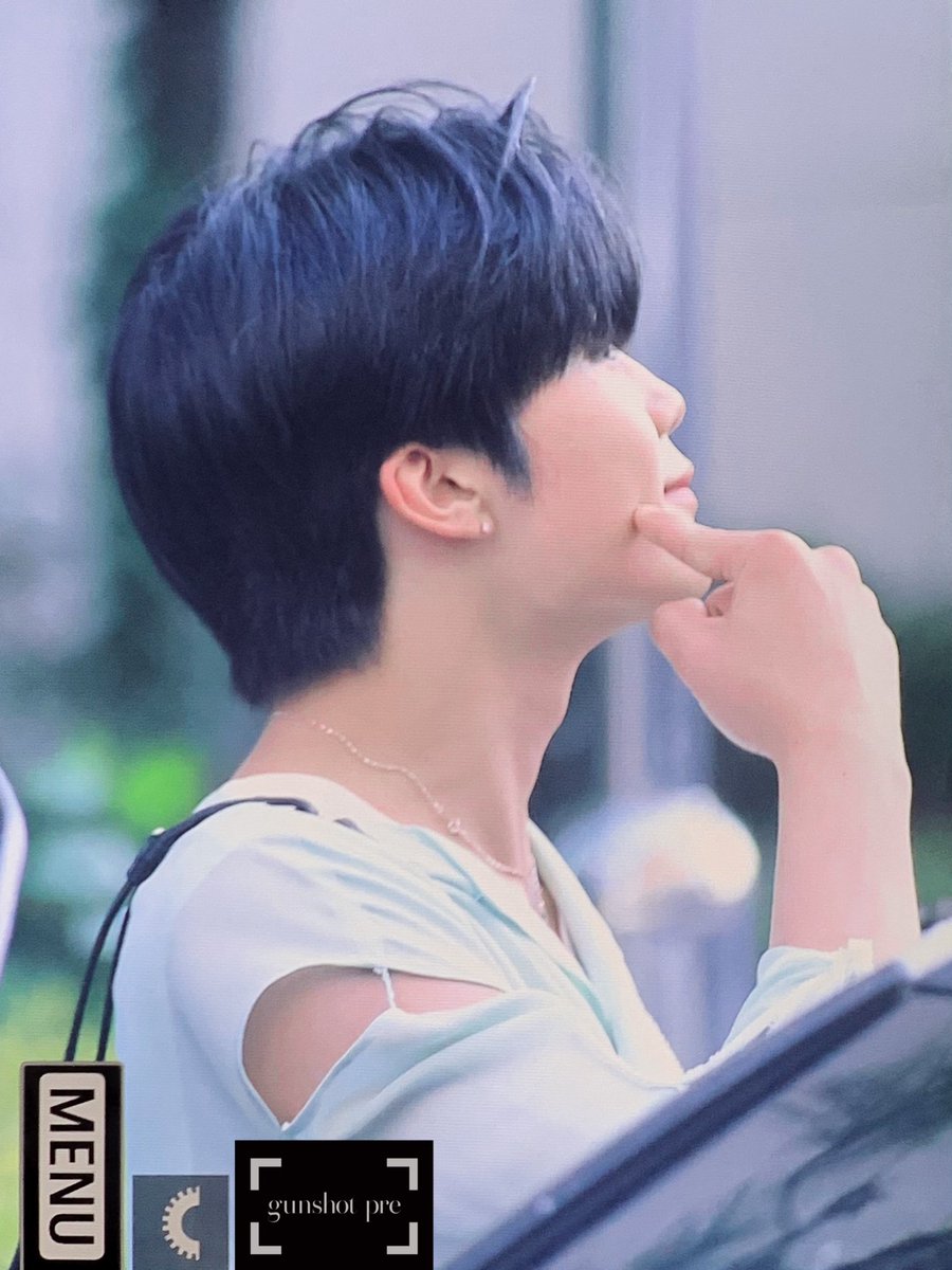110gunshot's tweet photo. 230728 뮤뱅 퇴근 pre

#박건욱 #건욱 #PARKGUNWOOK #GUNWOOK
#제로베이스원 #제베원
#ZEROBASEONE #ZB1 https://t.co/WZz3ukAKxz