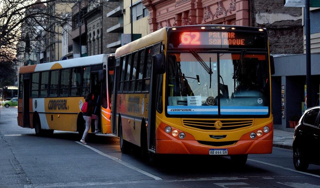 🔴Córdoba: el boleto del transporte urbano de pasajeros aumentará a 120 pesos a fines de agosto.