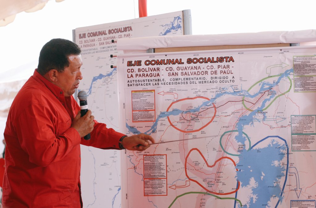 AldoCantafioFMO's tweet photo. La mejor manera de recordar al Comandante Hugo Chávez Frías es trabajando en unión, como la gran familia que somos. Es el camino para fortalecernos   y aportar al crecimiento de nuestra Patria
@NicolasMaduro
@delcyrodriguezv
@Hectorsilvavzla 
@alexroca1 
@TellecheaRuiz
#28Jul https://t.co/Y3HK1or4zK
