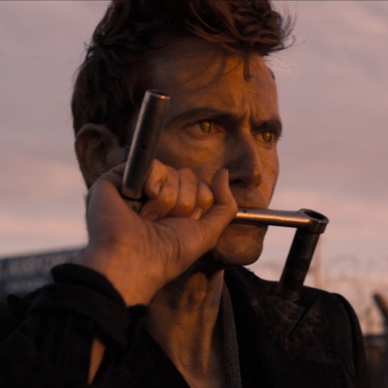 s0ftjake's tweet photo. Spoiler #GoodOmens2 ⚠️
.
.
.
.
.
.
.
.
.
.
.
.
.
.
.
the Bentley's window handle is not just a window handle
#GoodOmens2 #GOS2Spoilers #GoodOmensSpoilers #GoodOmens2Spoilers https://t.co/P02oCfnpRi