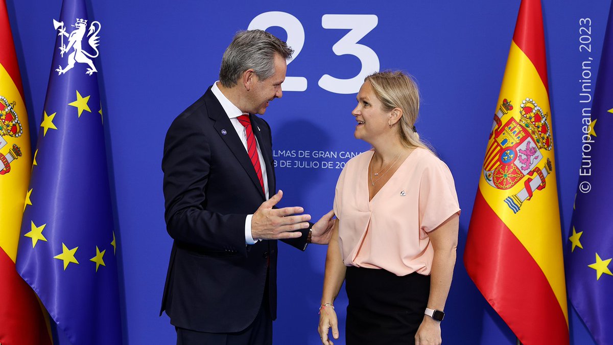 NorwayEU's tweet photo. Today 🇳🇴 State Secretary Ellen Rønning-Arnesen discussed health topics with her European counterparts at the informal #EPSCO

On the agenda👇
- Digital health: paving the way to the #EuropeanHealthUnion
- Improving mental health in the #EU
- Strategic autonomy regarding medicines https://t.co/ntkVhwo7JV