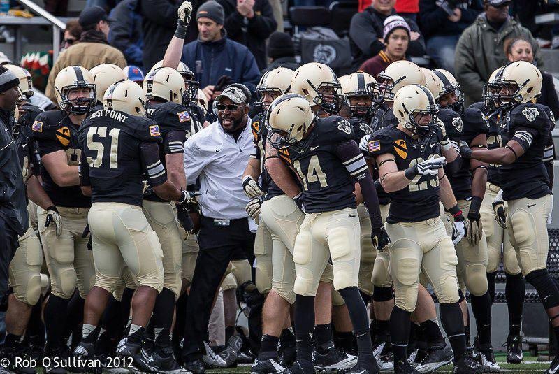 CoachCoax17's tweet image. Today marks my 20th season being blessed to do what I love. It’s not lost on me what this game and profession has given me. That’s why I give everything I have back to it! @BigBlue_FB it’s TIME TO PUT IN THAT WORK! #GuardTheHill #LeanForward #CIAAForLife