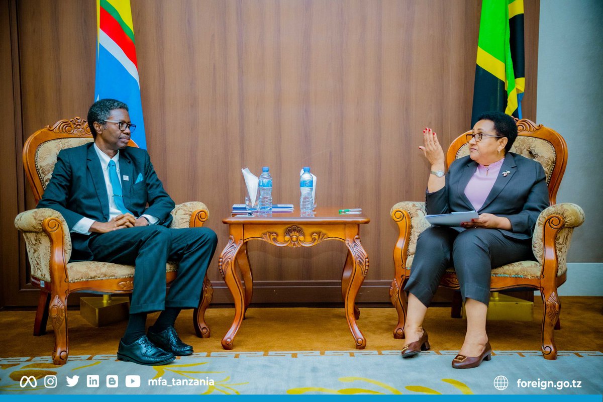 sagoe_moses's tweet photo. Today, I presented my credentials to the @mfa_tanzania as I officially begin my duty as the Country Representative @WHO_Tanzania .

With this, I pledged @WHO_Tanzania ‘s commitment to ensuring continues  #HealthForAll across the country. https://t.co/JDvr9no5o5
