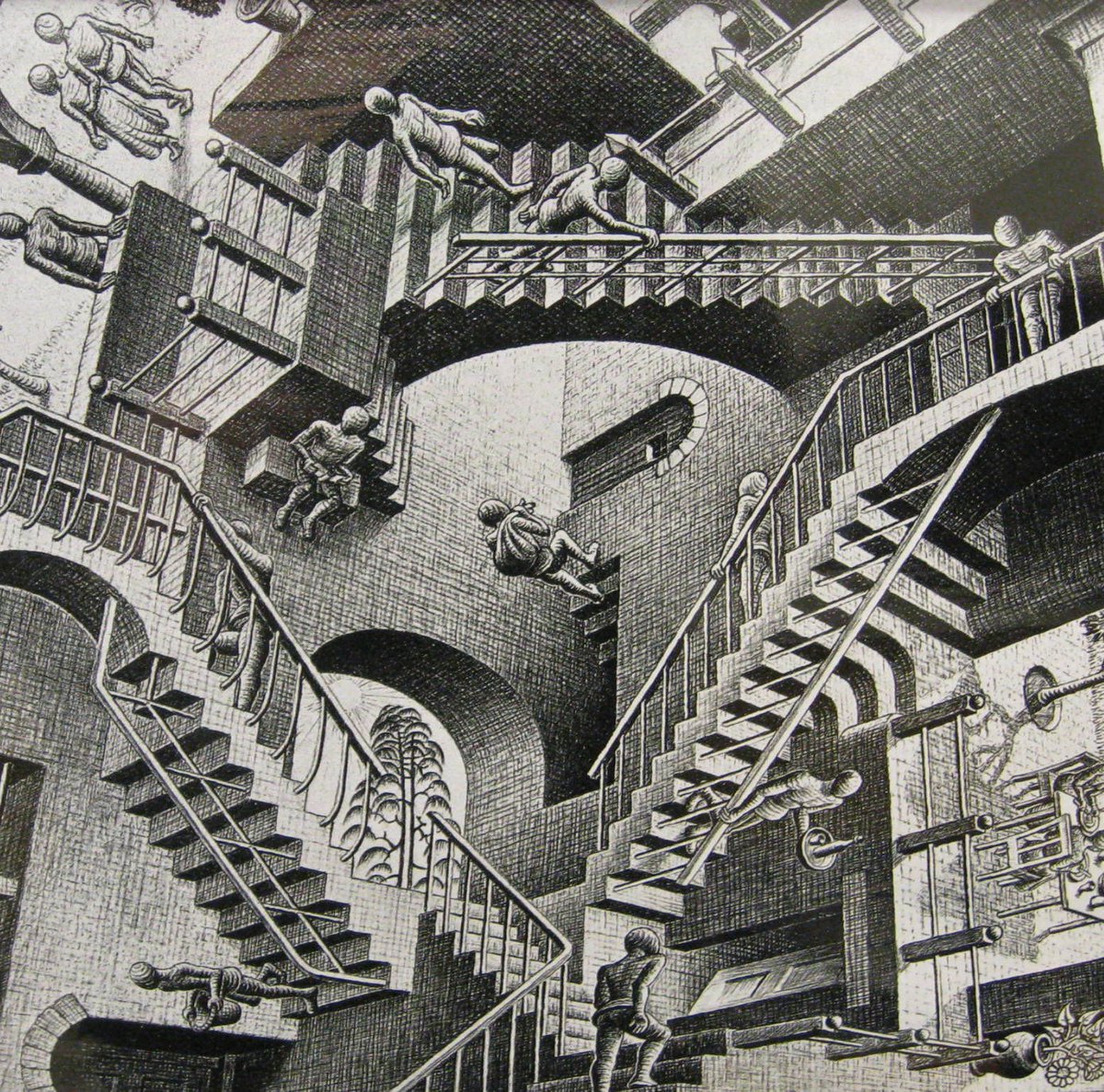 Accidentally bumped into this in an art gallery, and it went blank. Turns out it was an Escher sketch.

#lunchpun #ratemypun