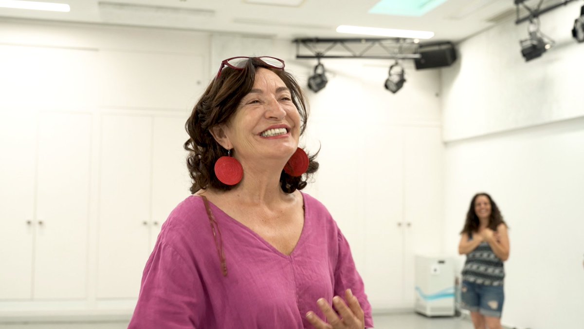 aisge's tweet photo. Han sido 2 meses de entrenamiento ante la cámara los que ha ofrecido #ArantxaDeJuan en el #CentroActúa con el título 'Cómo no actuar delante de la cámara'. Se trataba de SER el personaje, no solamente interpretar. Cerramos temporada con 12 alumnos felices

https://t.co/PWt5iZmJED https://t.co/6GFIbzy7ZH