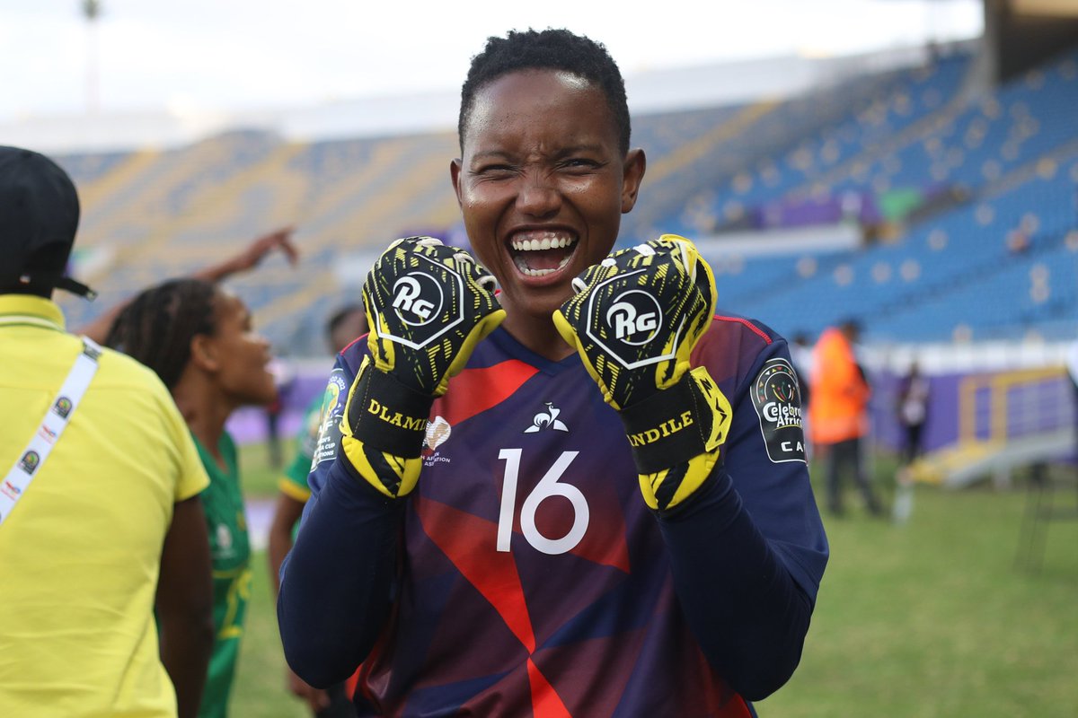 currentnewsSA's tweet photo. We need you....
#AndileDlamini
#BanyanaBanyana
@SAFA_net
#FIFAWomensWorldCup2023
😢😢😢😢😢 https://t.co/CdVCJtp7z5
