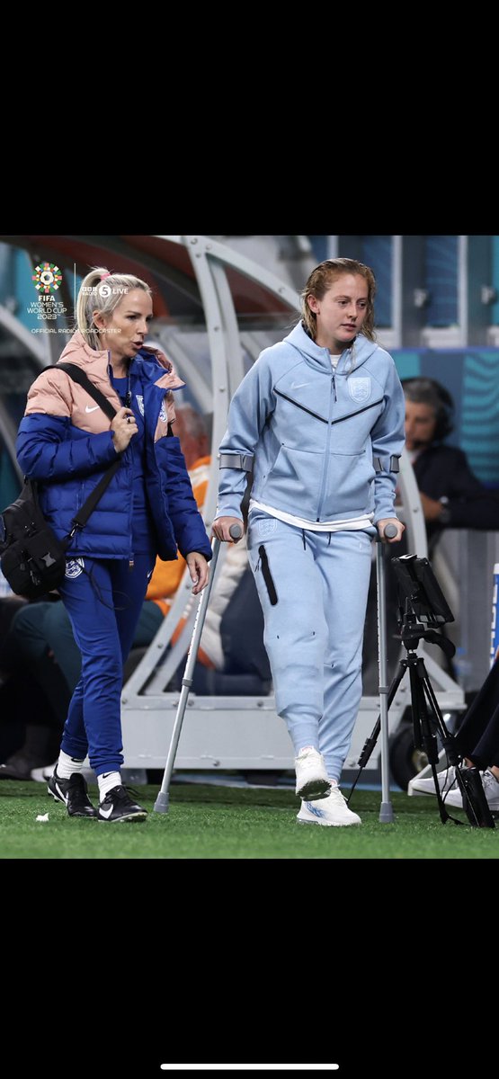 Onelifee3's tweet photo. Heartbreaking 💔 

Get well soon Kiera Walsh 💪🏼

#FIFAWWC https://t.co/b9pf9bgW55