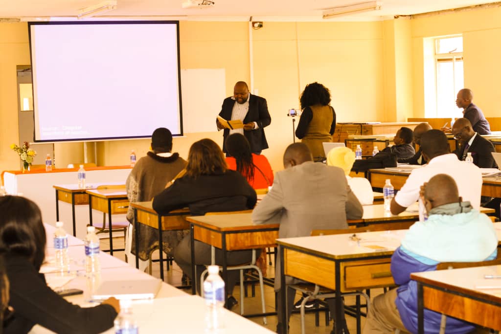 DevelopmentGov1's tweet image. The Urban Informality Forum hosted at the University of Zimbabwe was a great success. Prime elements that were discussed included the process of acquiring title deeds. There was also an in depth discussion on land access and tenure.