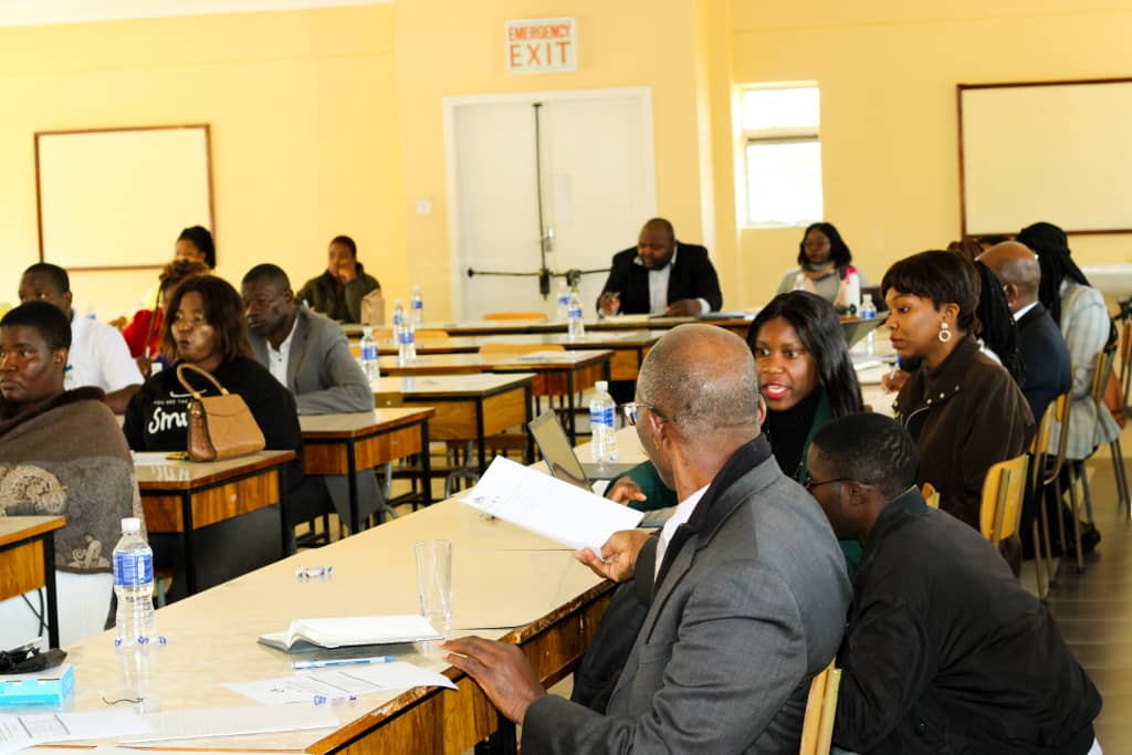 DevelopmentGov1's tweet image. The Urban Informality Forum hosted at the University of Zimbabwe was a great success. Prime elements that were discussed included the process of acquiring title deeds. There was also an in depth discussion on land access and tenure.