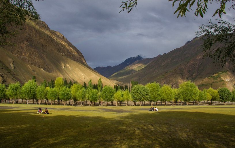 #Darkutvalley #YaseenGhizer #NatureBeauty #MountainVibes #scenicviews #ExploreGhizer #TravelPakistan