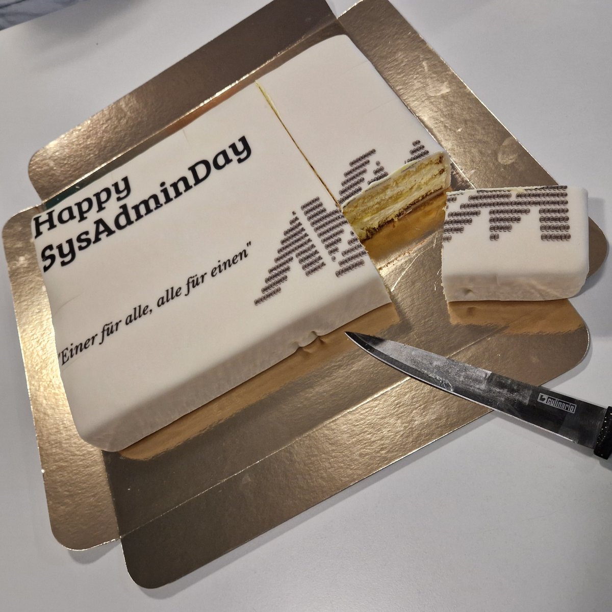 sasroedig's tweet image. Happy SysAdminDay 2023 to all sysadmins  #sysadminday #sysadminday2023 you are great 😀

instagram.com/stories/inside…