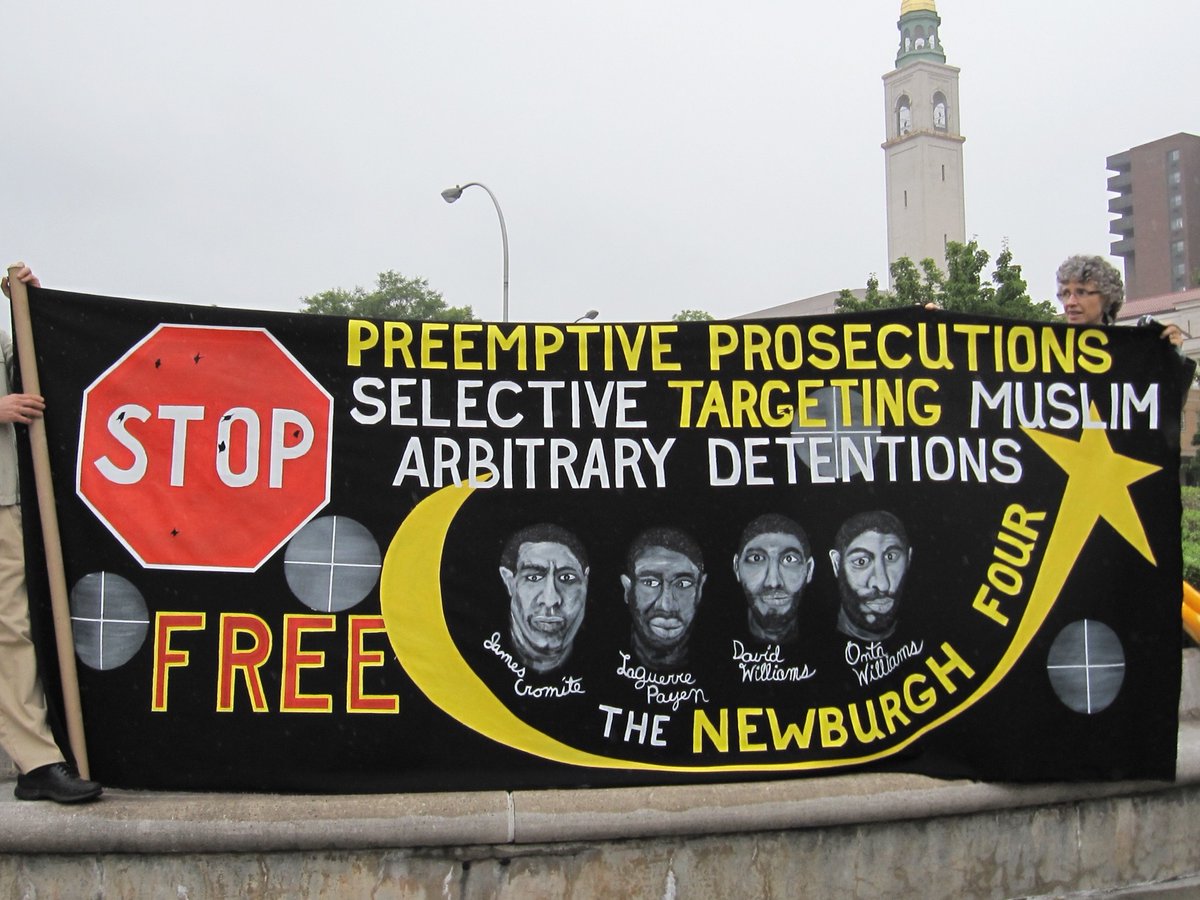LeenatheArian's tweet photo. Incredibly proud of @CivilFreedoms attorneys Kathy Manley, Steve Downs, and Amith R. Gupta, who won the release of 3 of the #NewburghFour, impoverished Black men who were cynically and unjustly entrapped by the FBI and prosecuted in what the judge dubbed "the un-terrorism case" https://t.co/LKZYBHq3vt
