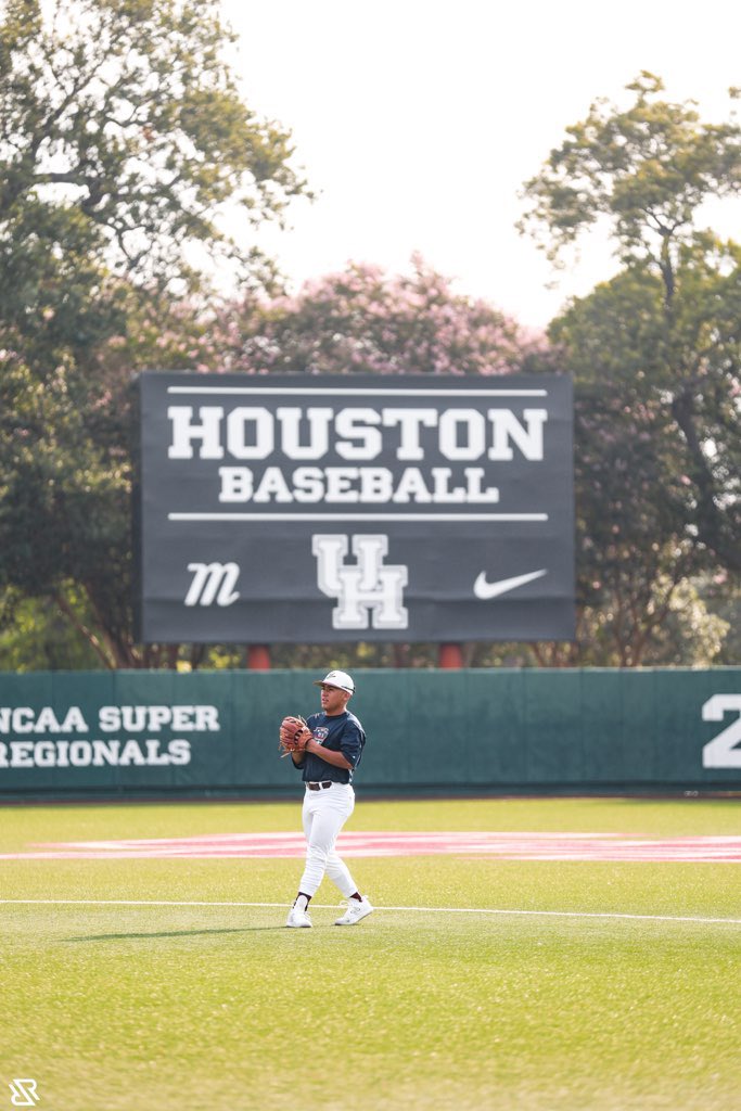 Coach Jesus Vela tweet media