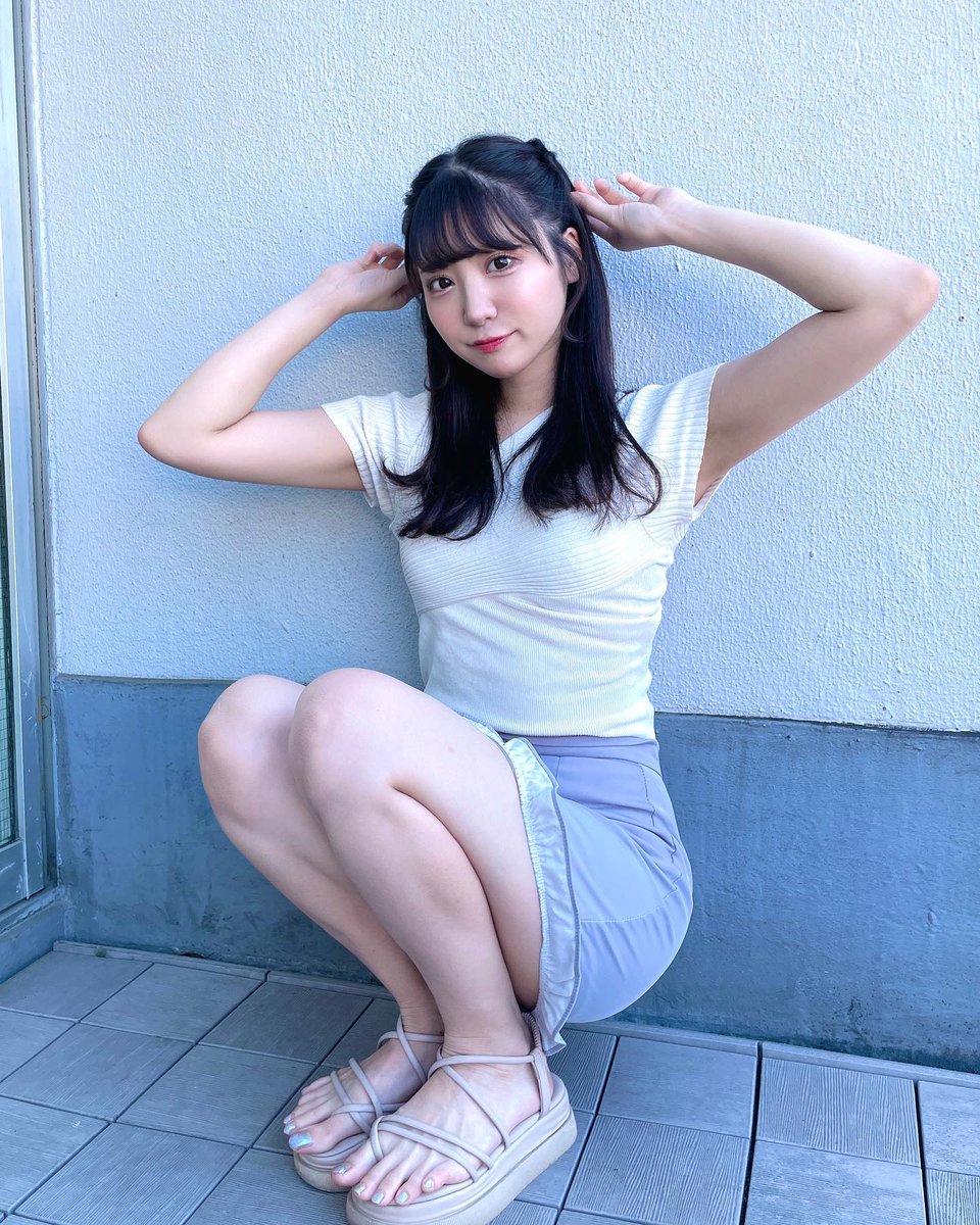 yooohei_feet's tweet photo. あ、足が気になる…！ https://t.co/ERotAgQvzq