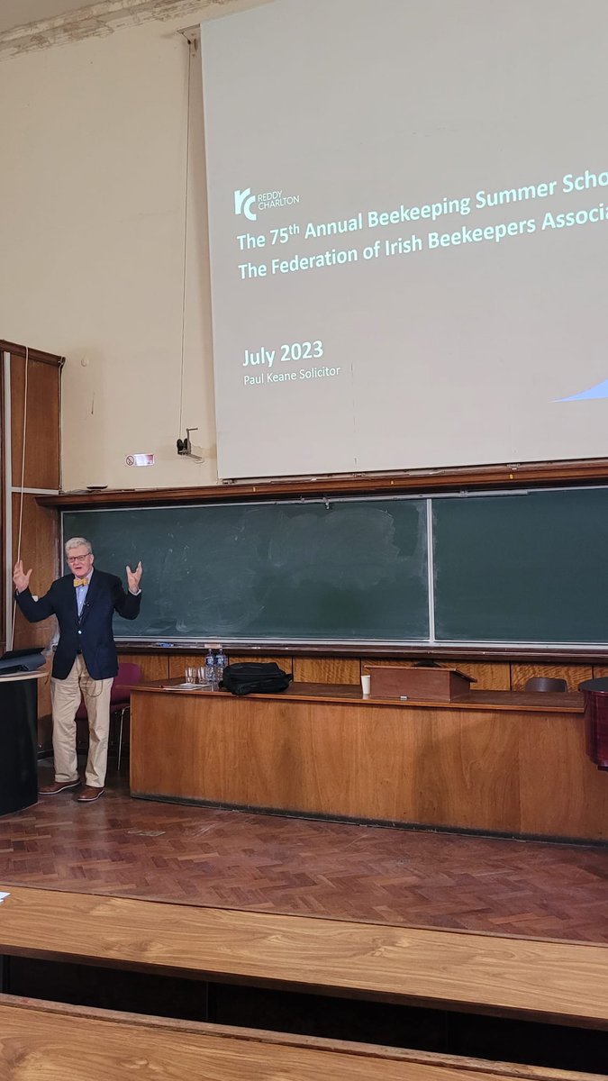 Enjoyed  speaking on Bees and the Law today at <a href="/fibka/">OGNIAN</a> Summer School in the splendid surroundings of <a href="/MaynoothUni/">Maynooth University</a>
Attending a talk by <a href="/LynneIngram6/">Lynne Ingram</a> on  astounding level of adulteration of commercial honies with  sugar syrups.
Best to buy local honey from  trusted local beekeeper.
