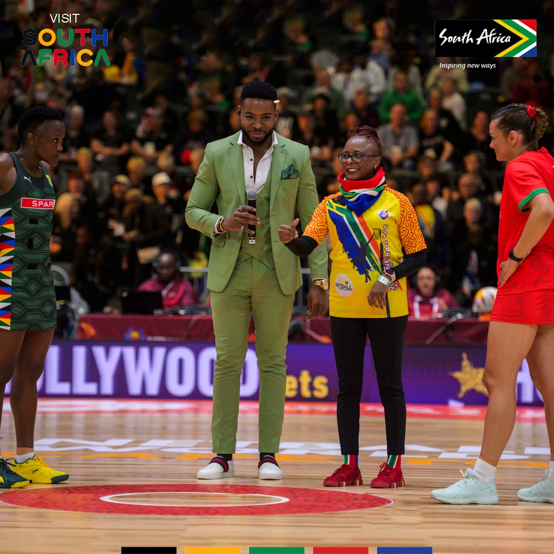 SATravelTrade's tweet photo. Today marks the official start of the 2023 Netball World Cup in Cape Town, South Africa! Acting CEO of SA Tourism, @sontondlovu did the coin toss for the opening game, and we are excited to see how #NWC2023 positively impacts our tourism sector.

#PutYourHandsUp #VisitSouthAfrica https://t.co/cz7sBHAcrl