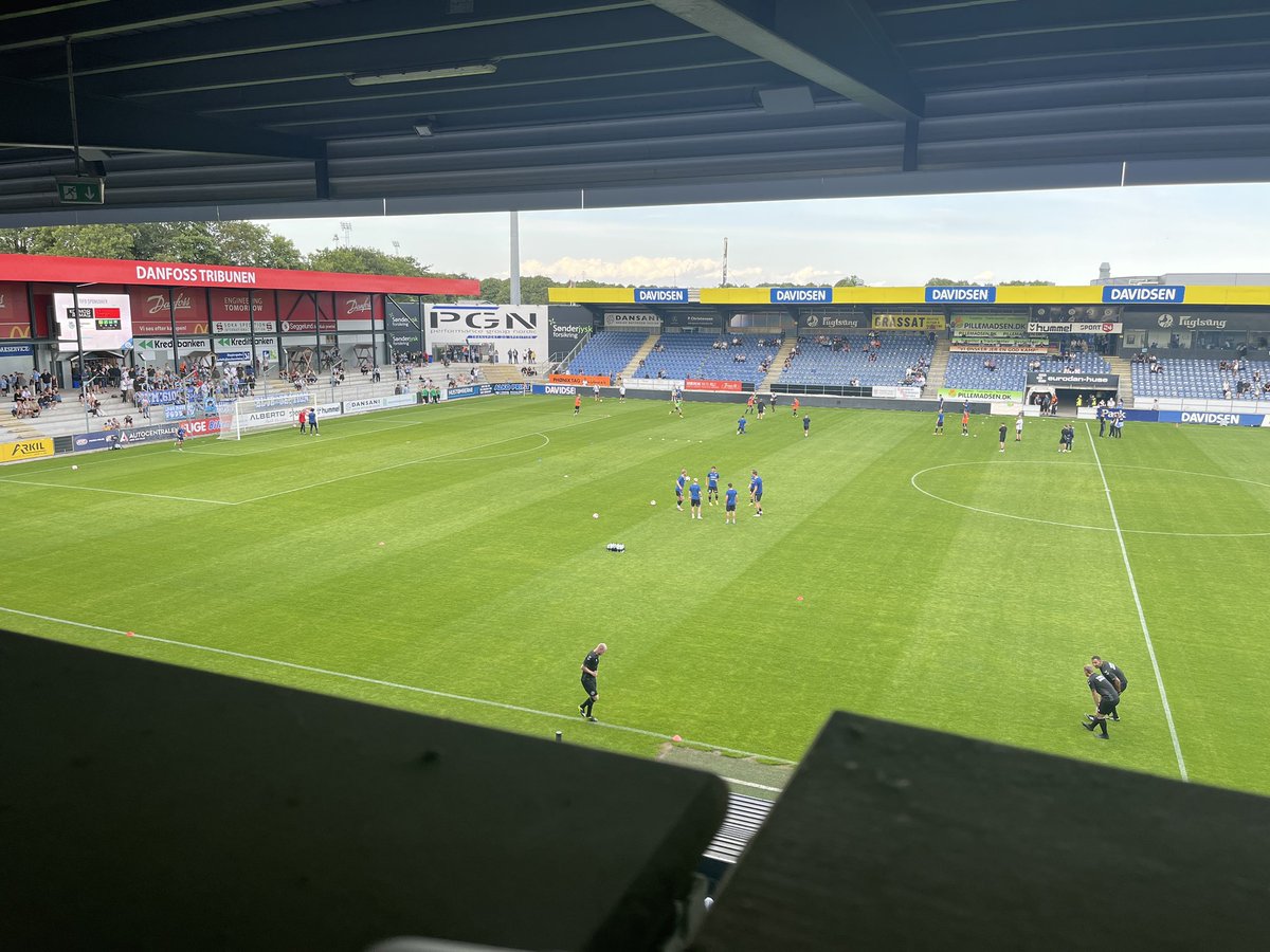 Martin Riber tweet media