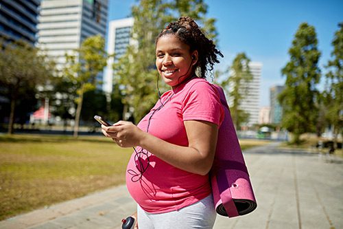 lifetimeadopt's tweet image. By practicing a few simple exercises and techniques, you can prepare to bring a child into the world while helping to relieve pain: zurl.co/fEVW #laboranddelivery #fitpregnancy #pregnancyexercise