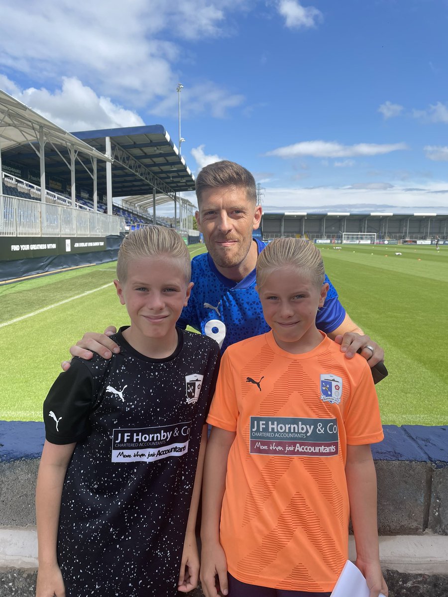 Ceri Thomas tweet media