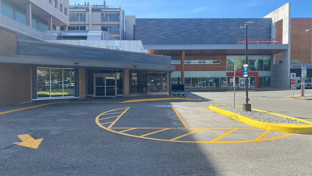 mppia's tweet photo. This is great news - Locations folks take note!

@locationfixer Peace Arch Hospital in White Rock is now welcoming film projects of all sizes. 

Contact Natalie@locationfixer.ca to arrange a scout. 

#filmcrew #locationscout #filmliaison #MPPIABC #BCCreates https://t.co/qtp6Fc5N91