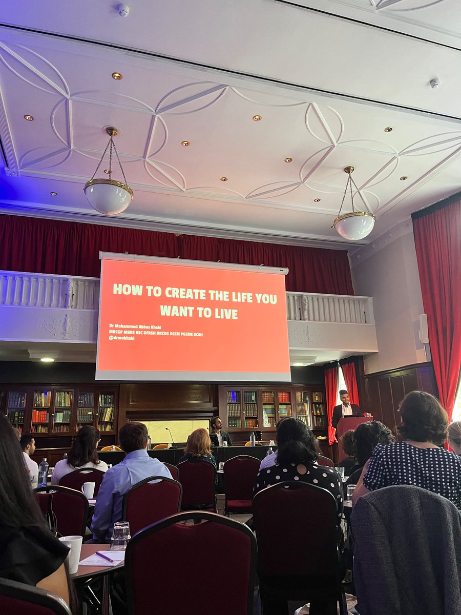 AlexandraCann1's tweet photo. Really great day at @LondonTN conference- very engaging speakers and discussion on future-proofing our careers as doctors, whether that be within medicine or outside…

Particularly enjoyed this session from @DrMoKhaki ! https://t.co/0UTl9TZ9AX