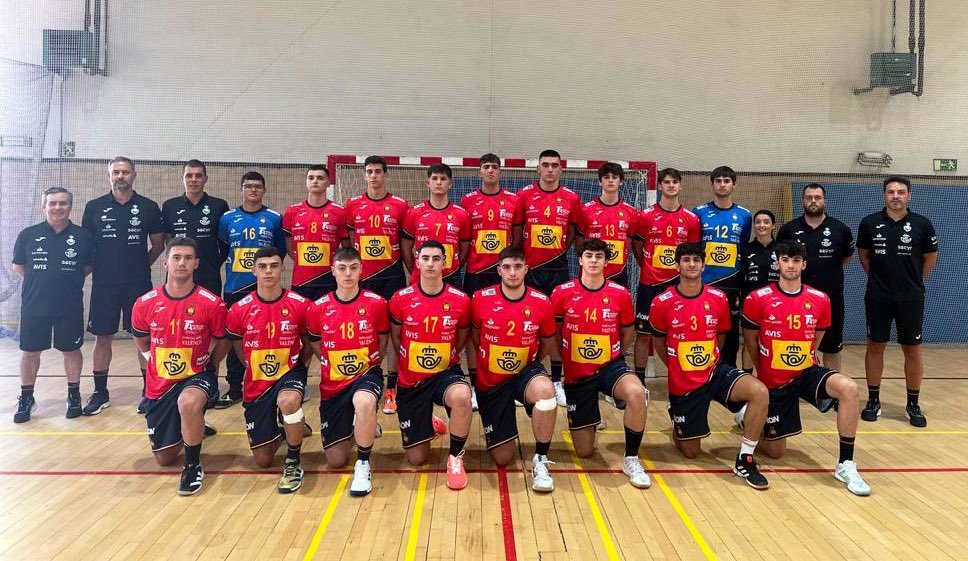 🇪🇸 #HispanosJuveniles ⚔️

🔜 Campeonato del Mundo 2023 🌎 

#FollowTheFuture #Balonmano
