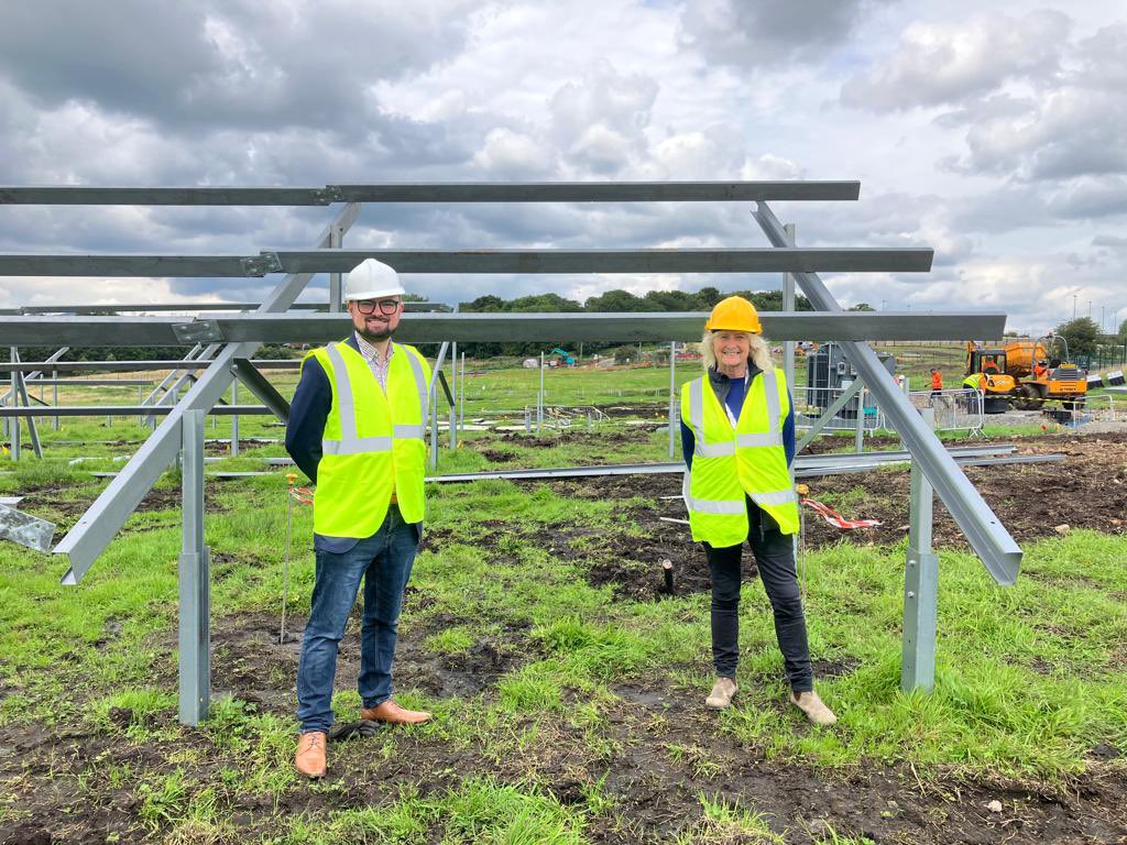 Solar Farm ☀️ Brilliant to visit with @TriciaAyrton Chamber House Solar Farm in #Heywood. The solar farm will produce 5.5mw of energy equivalent of powering 2000 homes ⚡️