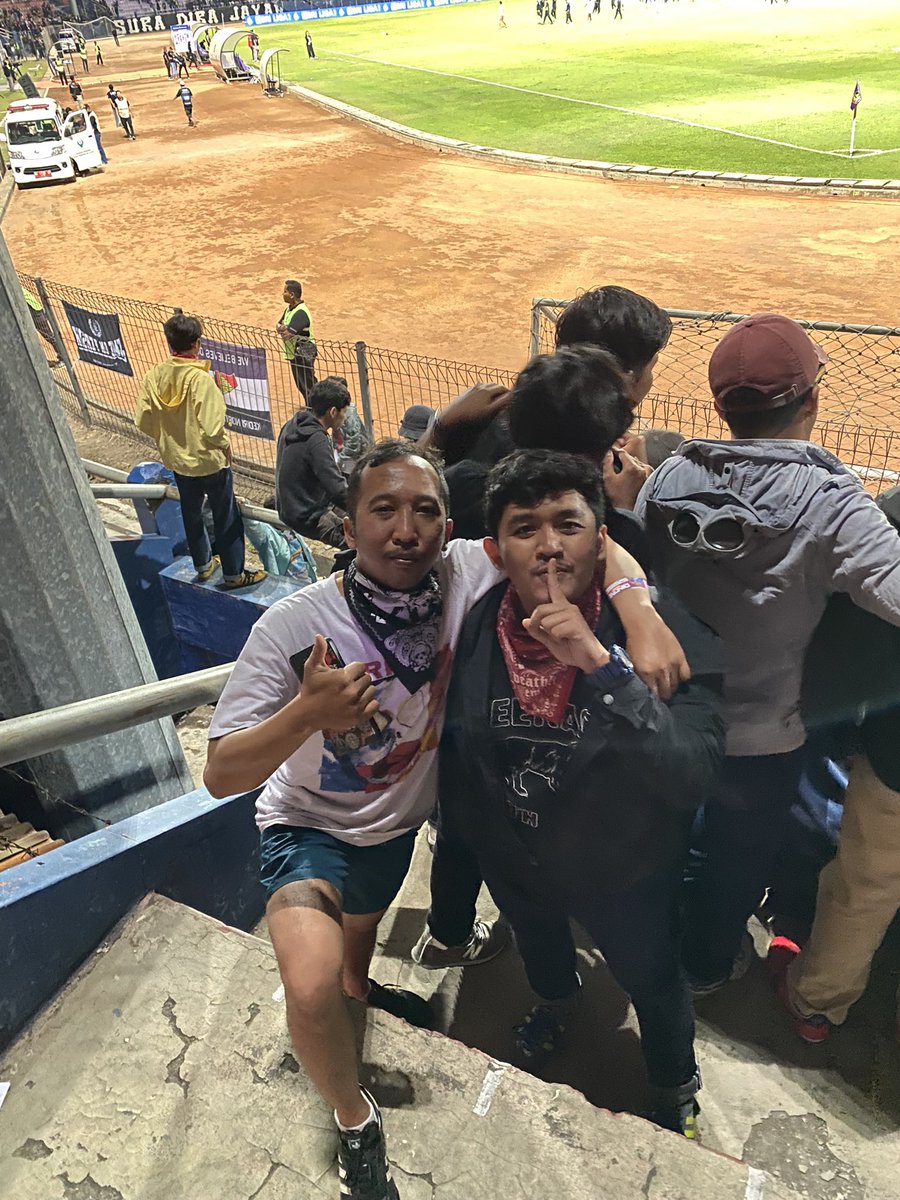 Menjelang Sore tweet media