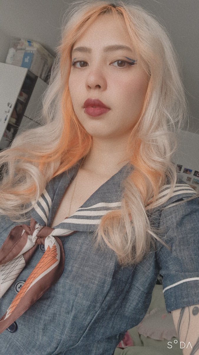 AliceOlw's tweet photo. Hair crisis since April lmao 😭 https://t.co/3vH4WV9zmZ