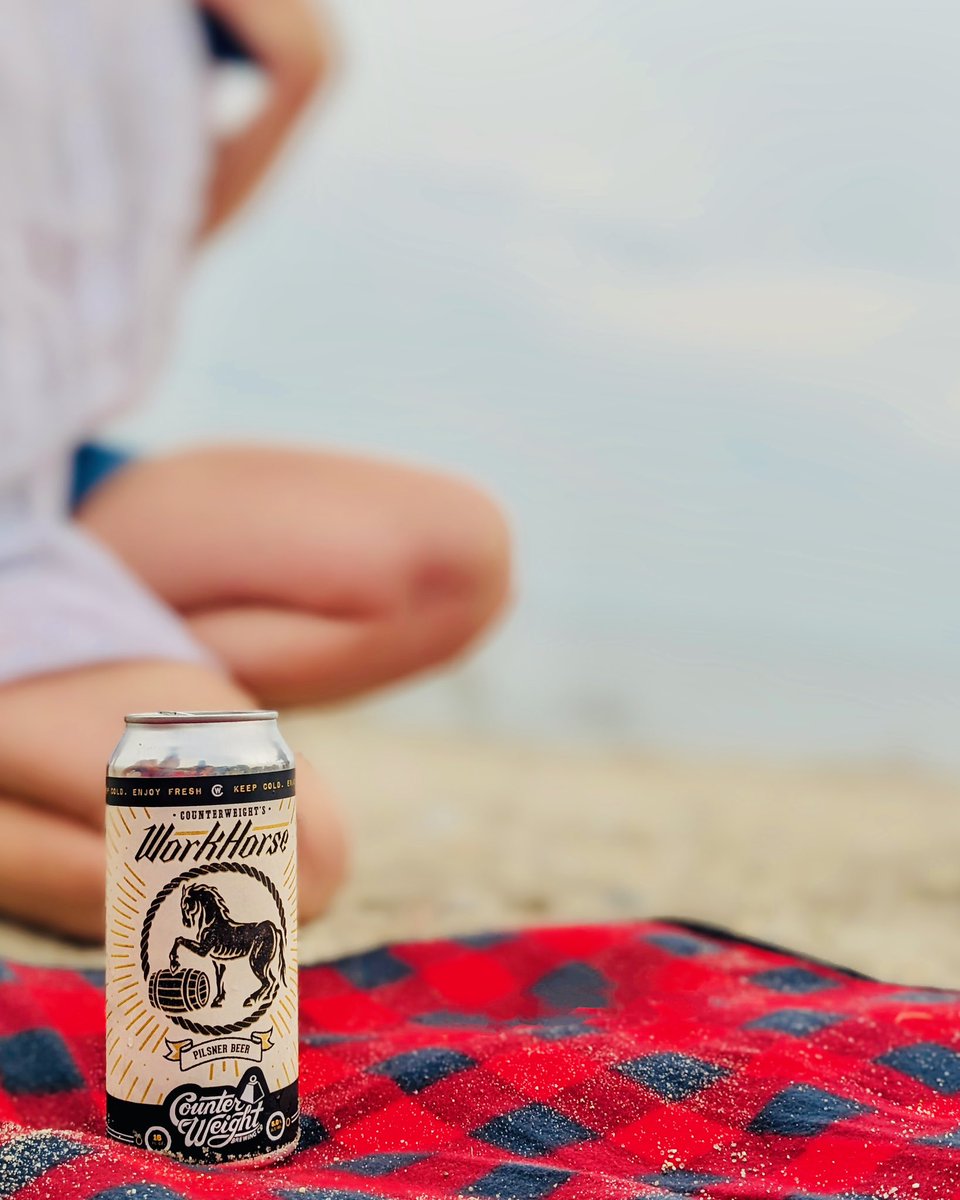 BrewingWeight's tweet image. You’ve worked hard this week. Reward yourself this weekend!

#weekend #workhorse #pilsner #lager #CTbeer #CounterWeightBrewingCo #drinklocal