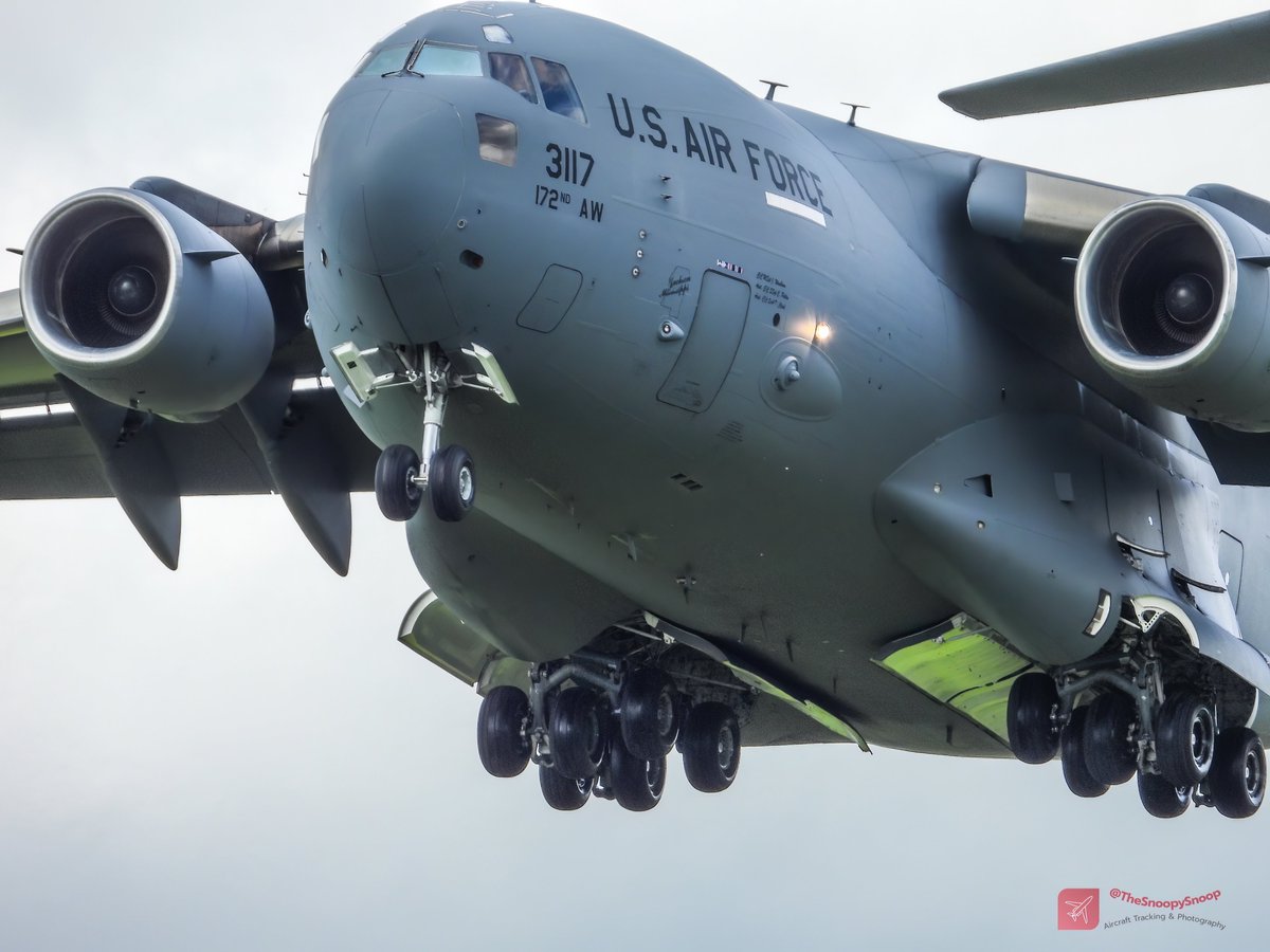 TheSnoopySnoop's tweet photo. #RCH321 C-17A Globemaster III #AE119A 03-3117 USAF @nationalguardMS Mississippi ANG

Landing in gusty side winds at Belfast International today from Muwaffaq Salti AB, Jordan

#avgeek #planespotting https://t.co/kfUE7aCQtV