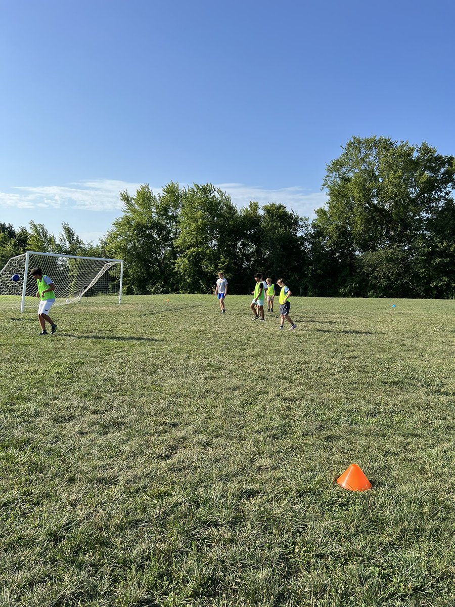 CoachAlbregts's tweet image. Last workout of the summer was today. #teamdrew won the inaugural 4v4 End of Summer Classic. Can’t wait to be back on the pitch in 10 days. #family #arise