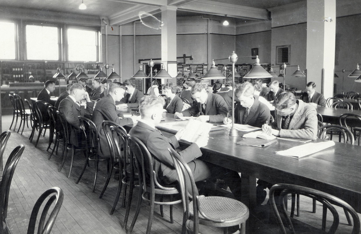 .@UWMadison turned 175 this week, a milestone that will be recoginized and celebrated for the coming year. Here's a piece of UW's rich history, the evolution of the agriculture library into Steenbock Memorial Library. go.wisc.edu/grow-ag-librar…

@AskSteenbock #Summer2023Grow #UW175